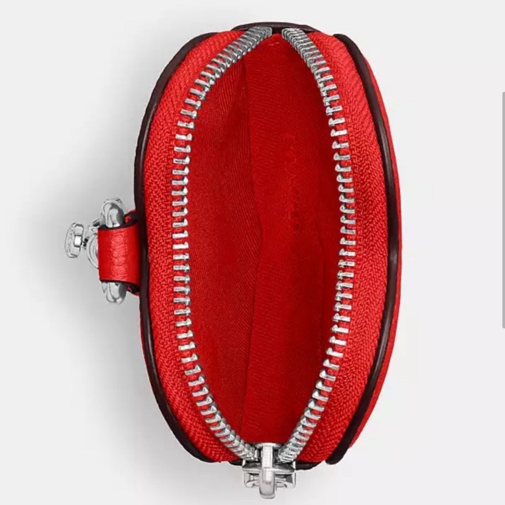 Coach 2024 valentines coin purse❤️ - Picture 3 of 7